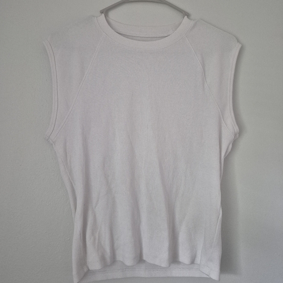 Abercrombie & Fitch Soft A&F Essentials White Fitted Tee - Picture 1 of 3
